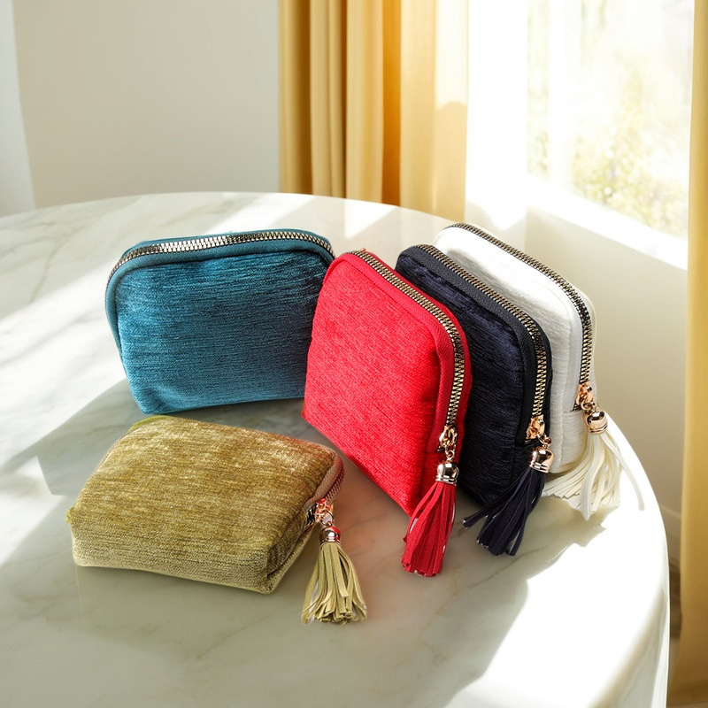 Portable Travel Mini Jewelry B - Travel Accessories Display reseña y precio