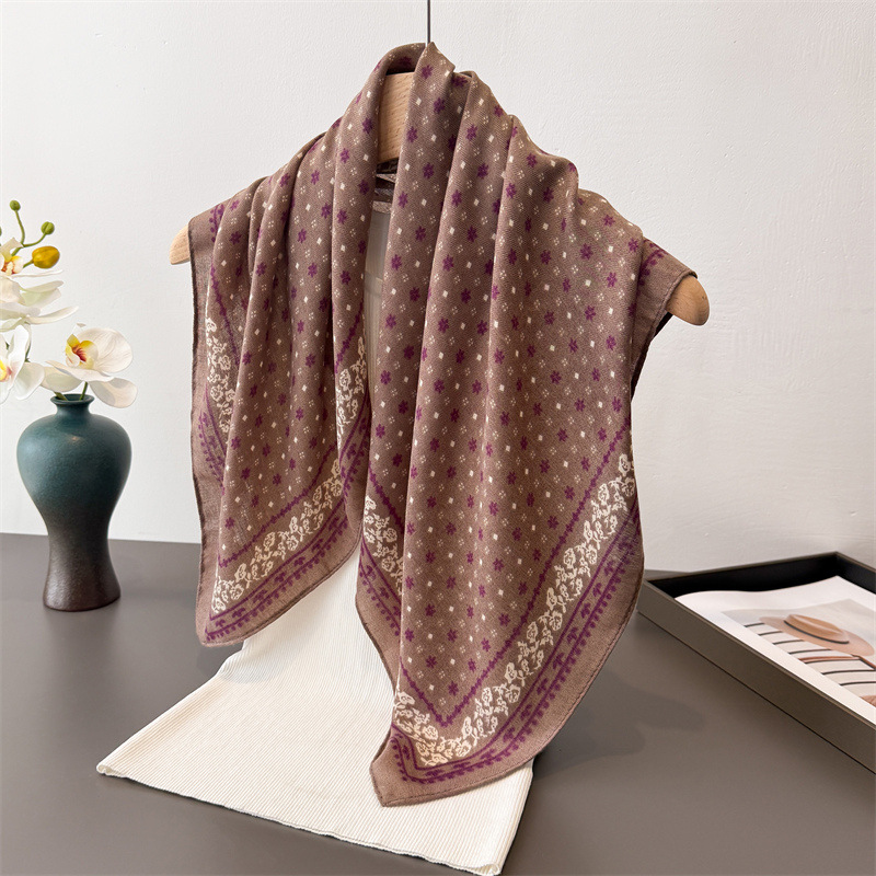 2026 New Floral Print Square S - Travel Accessories Neck reseña y precio